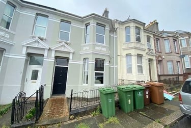 4 bed house, Seymour Avenue, Lipson, Plymouth, PL48RA - Image 1
